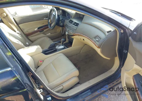 2008 Honda Accord 2.4 Ex-L from USA, damaged, VIN 1HGCP26858A151540